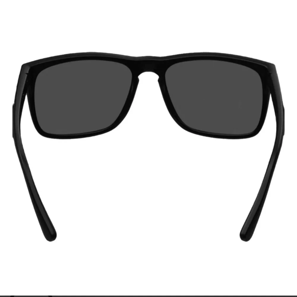 NWT - BEX - Authentic - Jaebyrd Polarized Sunglasses - Black/Grey